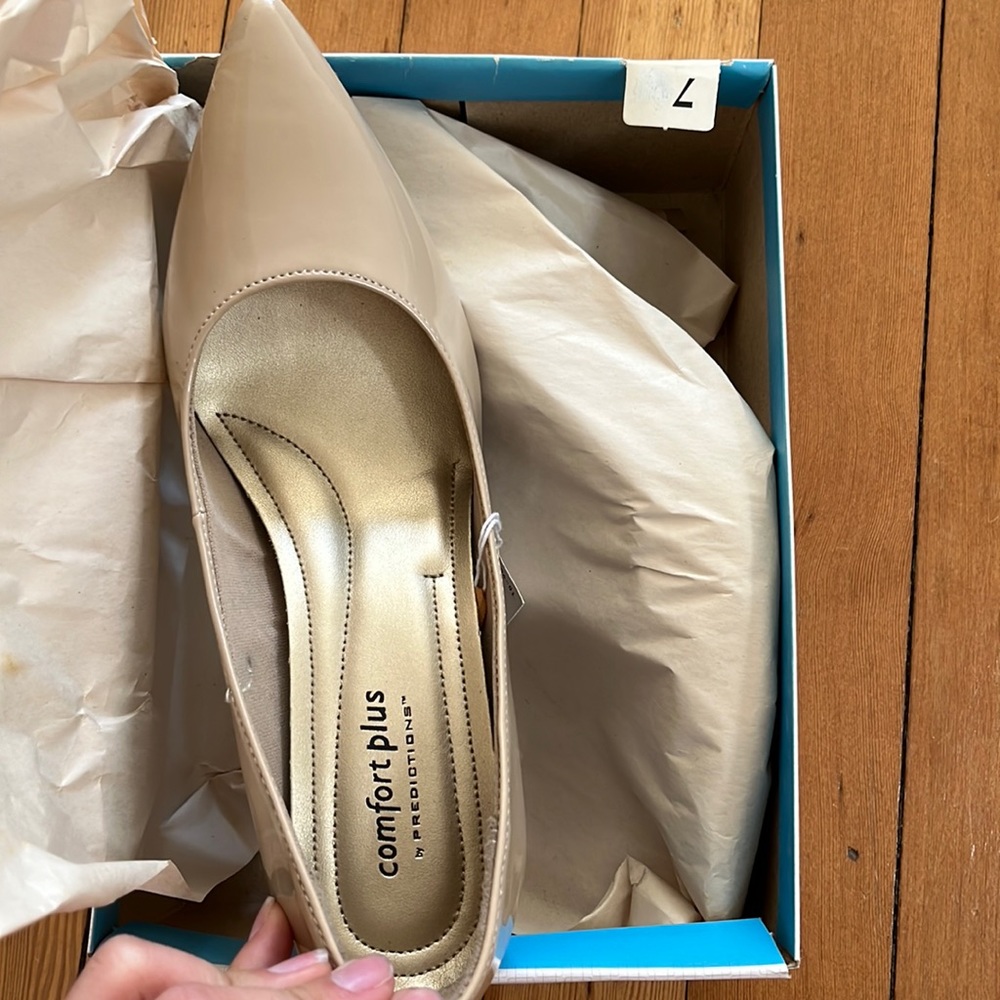 Payless comfort plus heels size 7